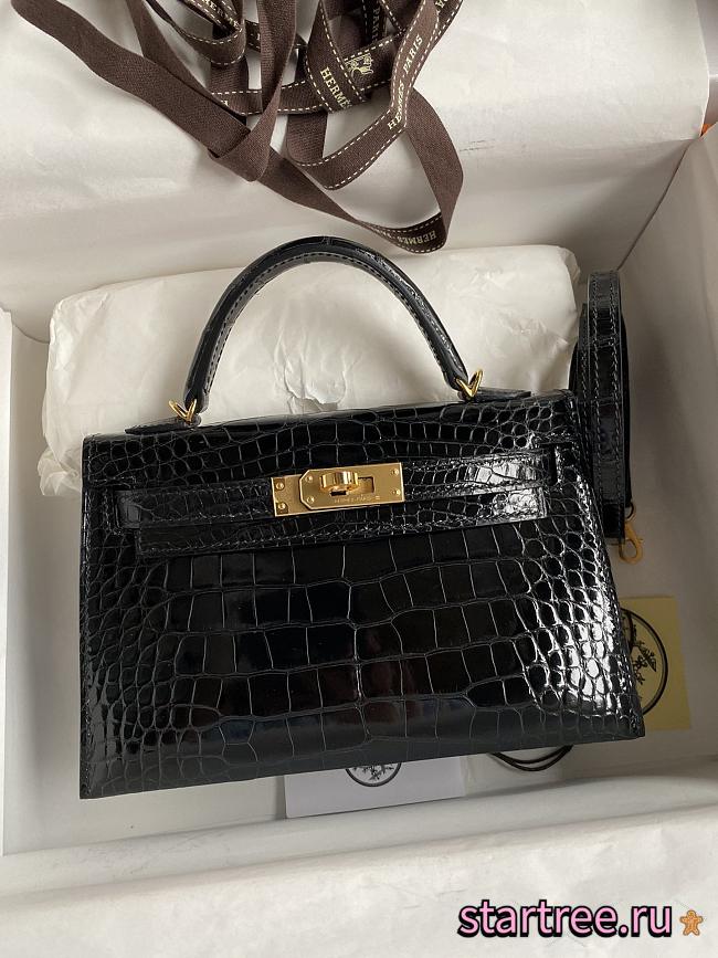 Hermes Kelly 19 In Crocodile Skin Black - 1