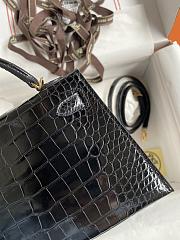 Hermes Kelly 19 In Crocodile Skin Black - 2