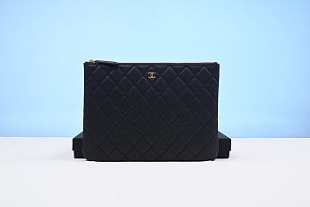 Classic Zipped Pouch Grained shiny calfskin & gold-tone metal black-28*20*1CM