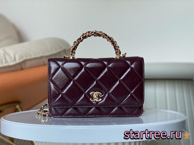 Chanel 24B Woc In Shiny Leather-19cm - 1