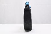 Louis Vuitton Loop bag Black M11267 - 4
