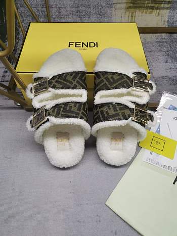 Fendi Slipper 003