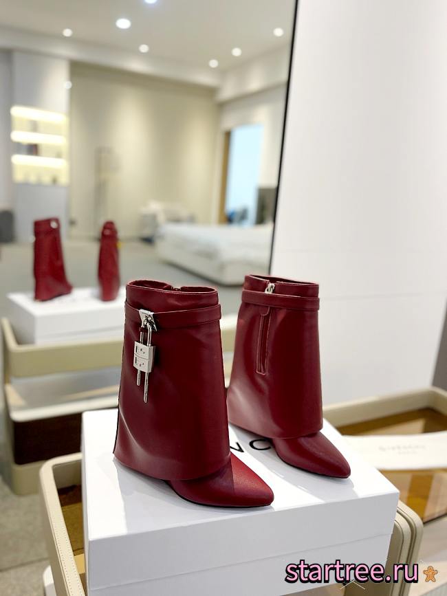 Givenchy Boots 009 - 1