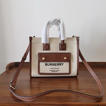 Burberry Crossbody Tote Bag 23*8*19CM