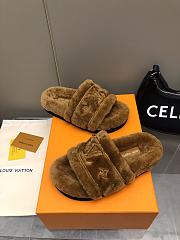 Louis Vuitton Slippers 005 - 2