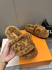 Louis Vuitton Slippers 005 - 4