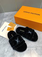 Louis Vuitton Slipper 006 - 6