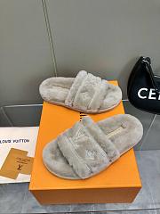 Louis Vuitton Slippers 006 - 5