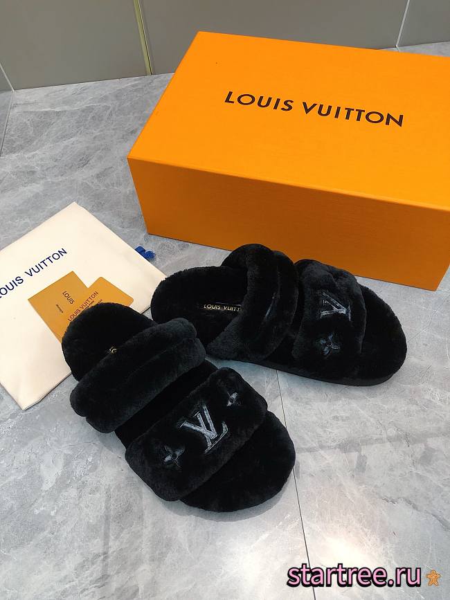 Louis Vuitton Slippers 007 - 1