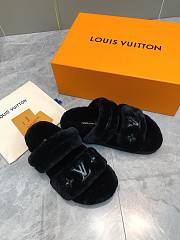 Louis Vuitton Slippers 007 - 1