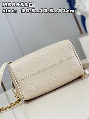 Louis Vuitton Speedy Bandoulière 20 M58954 - 4