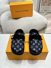 Louis Vuitton Slippers 009 - 1