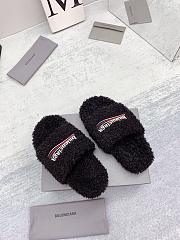 Balenciaga Slippers 001 - 2