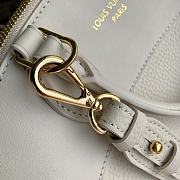 Louis Vuitton Lock It MM M23061-36*29*15CM - 6