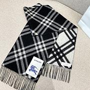 Burberry | Scarf 04 - 1