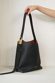 Louis Vuitton Low Key Hobo PM M25352-24*28*16CM - 3