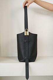 Louis Vuitton Low Key Hobo PM M25352-24*28*16CM - 5