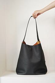 Louis Vuitton Low Key Hobo PM M25352-31*35*18CM - 2