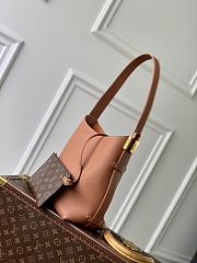 Louis Vuitton Low Key Hobo PM M25354-24*28*16CM - 5