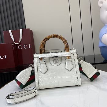 Gucci Diana Top HandBags In Crocodile Leather-20x16x10CM