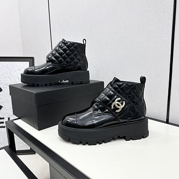 Chanel Boots 011