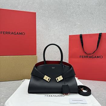 Ferragamo Hug Top-handle Bag Red Inside-32*22*14CM