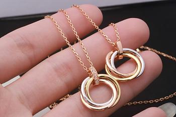 Cartie Necklace 001
