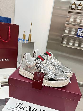 Gucci Sneakers 010