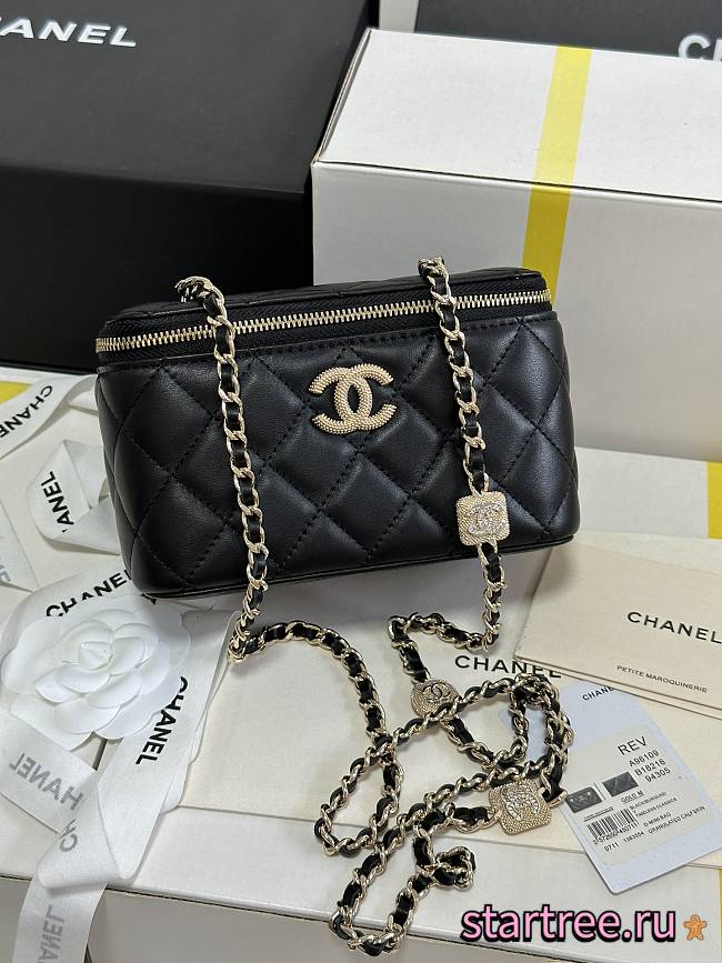 Chanel Cosmetic Bag-10X17x8CM - 1