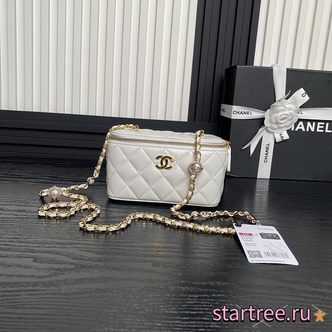 Chanel 24K Cosmetic bag-17cm - 1