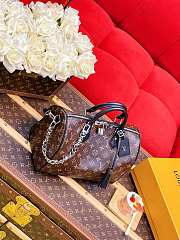 Louis Vuitton LV Speedy Soft 30 Dark M12243-30*21*17CM - 1