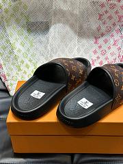 Louis Vuitton Slippers 011 - 4