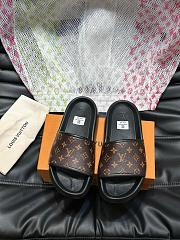 Louis Vuitton Slippers 011 - 3