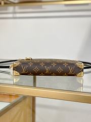 Louis Vuitton SLIM TRUNK- 23*12*4CM - 2