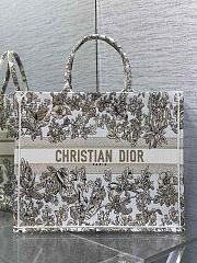 Diro Large Book Tote Aorund the World 002-42*32*5CM - 1
