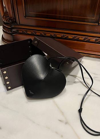 Alaia Heart Bag With Zippers Black - 21x17x5cm
