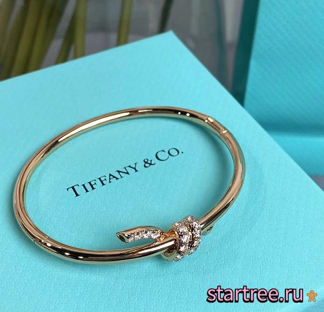 Tiffany Knot Wire Bangle in Yellow Gold with Diamonds - 1