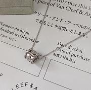 Van Cleef Arpels necklace 004 - 4