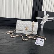 Chanel Clutch with Chain Lambskin Gold-Tone Metal White-11×18×5.5cm - 1