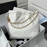 Chanel 22 Small Shoulder bag White-35x37x7cm - 3
