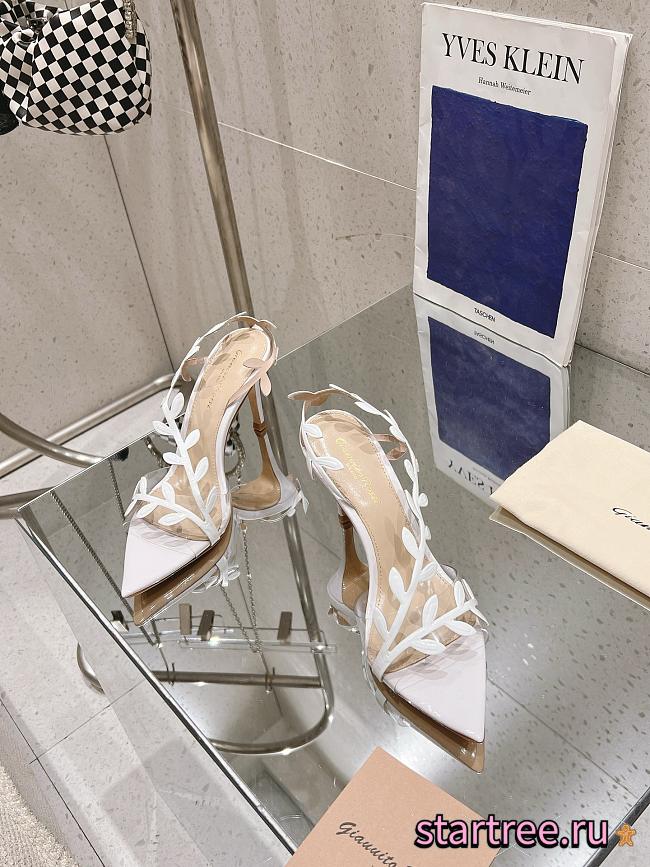Gianvito Rossi Flavia White - 1