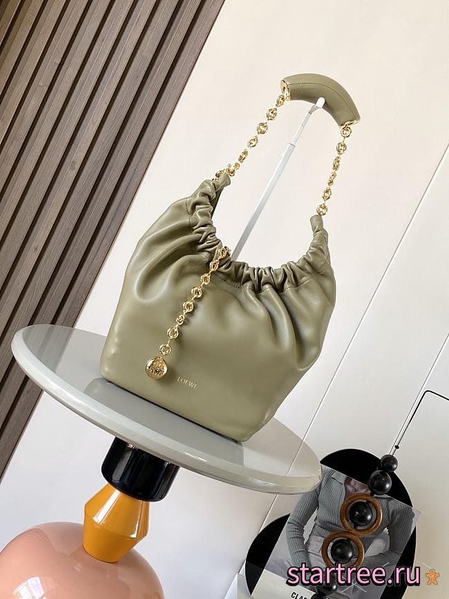 Lowe Small Squeeze bag in mellow nappa lambskin-29cm - 1
