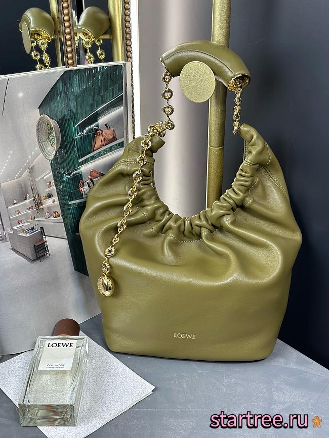 Lowe Small Squeeze bag in mellow nappa lambskin Olive-29cm - 1