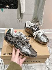 New Balance X Miu Miu Sneakers Silver 001 - 4
