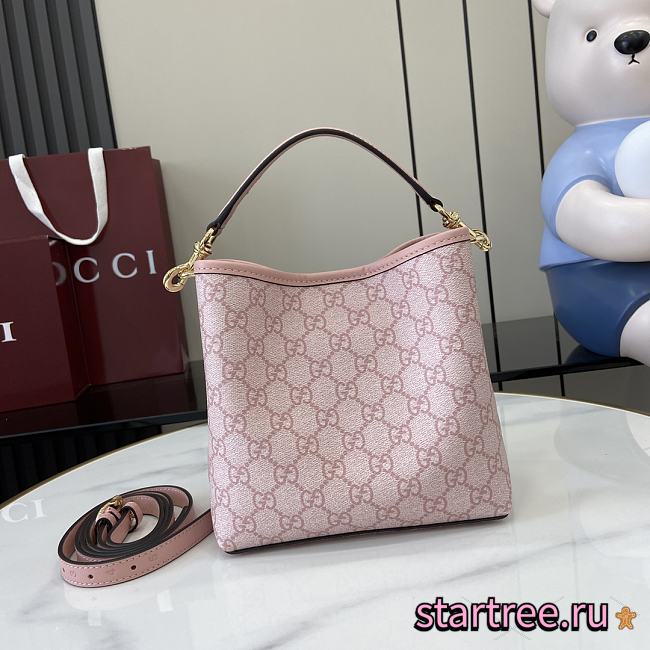 Gucci Emblem mini bucket bag -19x18x11cm - 1