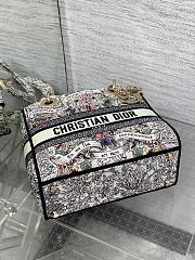 Dior Medium Lady D-Lite Bag Latte Embroidery with Multicolor-24cm - 4