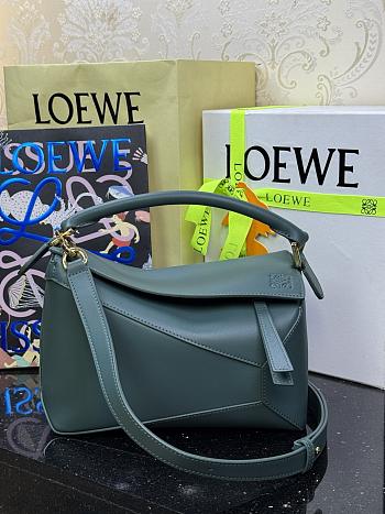 Loewe Small Puzzle Edge bag in classic calfskin-24cm