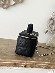 Chanel 25C Vanity Top Handle 17cm Black - 2