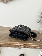 Chanel 25C Woc With Handle Caviar Black-19cm - 3