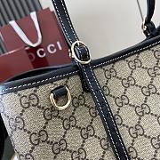 Gucci Emblem medium tote bag beige and black-30cm - 6
